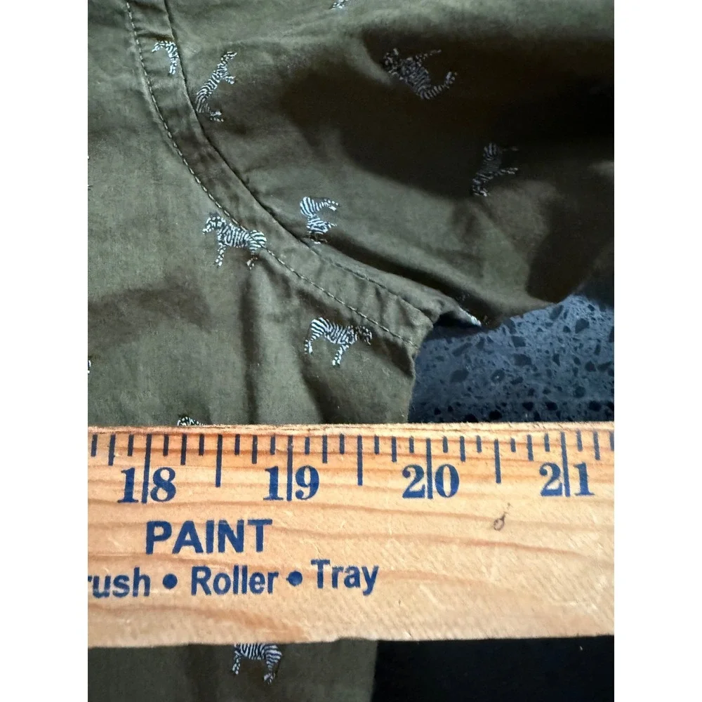 Banana Republic Mens Grant Slim Fit Luxe Poplin Zebra Print Shirt Olive Green S